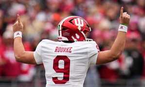 更是对两国 更是对两国